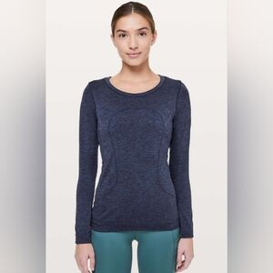 Lululemon Women's Swiftly Tech Long Sleeve Size 12 Blue